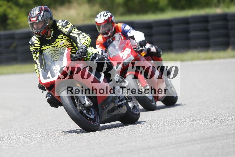 /27 12.06.2025 Ducati Schweiz Trackday Warmup  ADR/blau-bleu/13